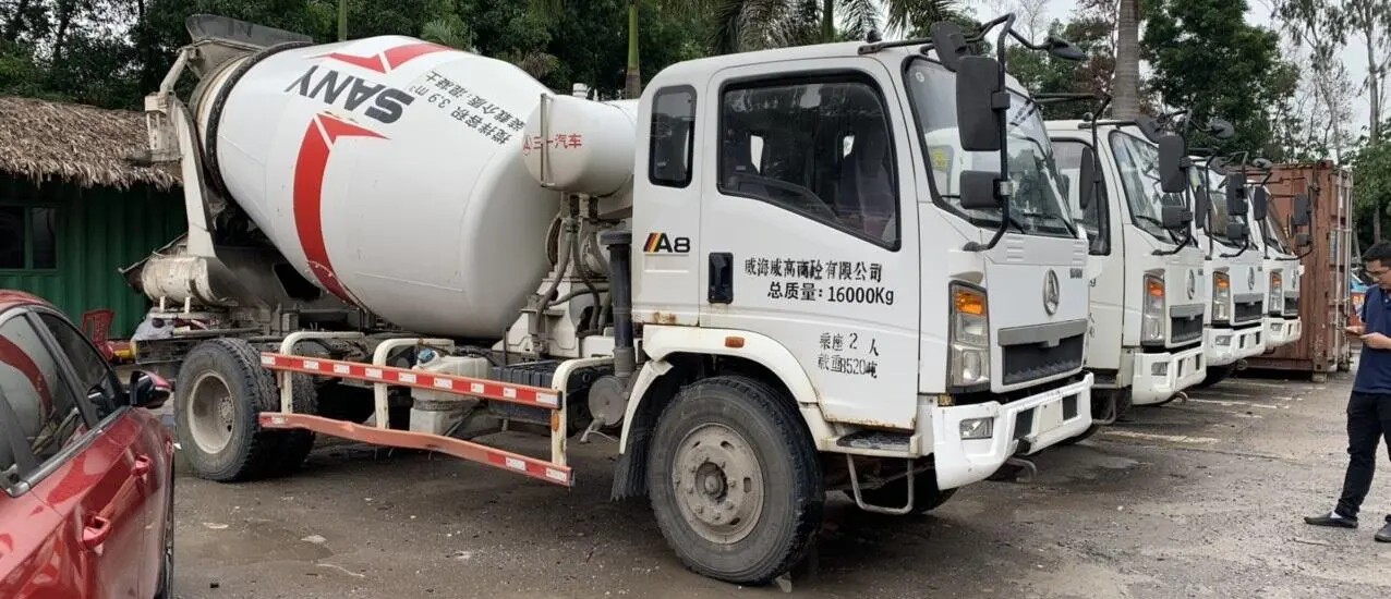 xe-tron-be-tong-5-6-8-khoi-gia-re-cu-qua-su-dung