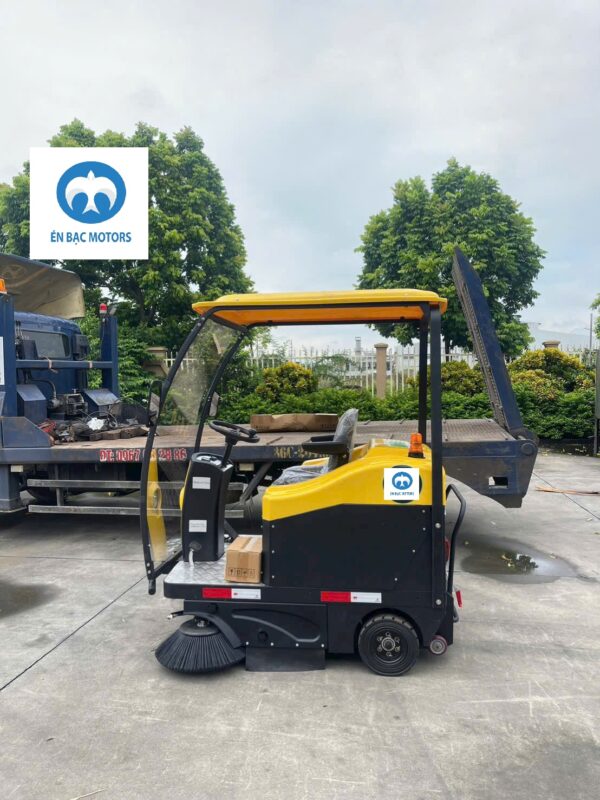 Xe điện quét hút điện, vệ sinh công nghiệp, khu đô thị, kho xưởng, giá rẻ Geime 3