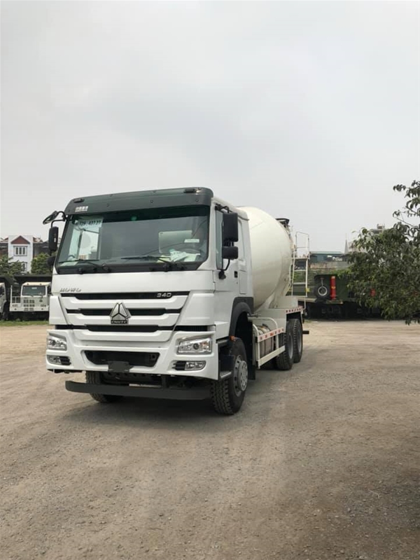Xe trộn bê tông howo 12m3 -2