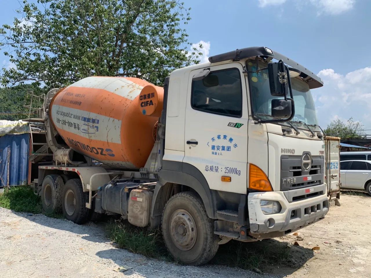 Xe trộn bê tông hino cũ giá rẻ 10-12-14 khối chất lượng uy tín Hồ Chí Minh