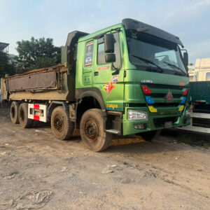 xe ben Howo 8x4, Howo ZZ3317N26, xe ben 6.4m, thùng ben 6400x1000, xe tải tự đổ Howo, xe ben Howo đời 2017, xe ben 4 chân, mua xe ben Hà Nội, xe ben giá rẻ, ben Howo 8×4 cũ, xe ben chở vật liệu, xe ben thùng dài, ben Howo thùng 6.4m, Howo 8x4 ZZ3317N26, xe ben máy cơ bền bỉ
